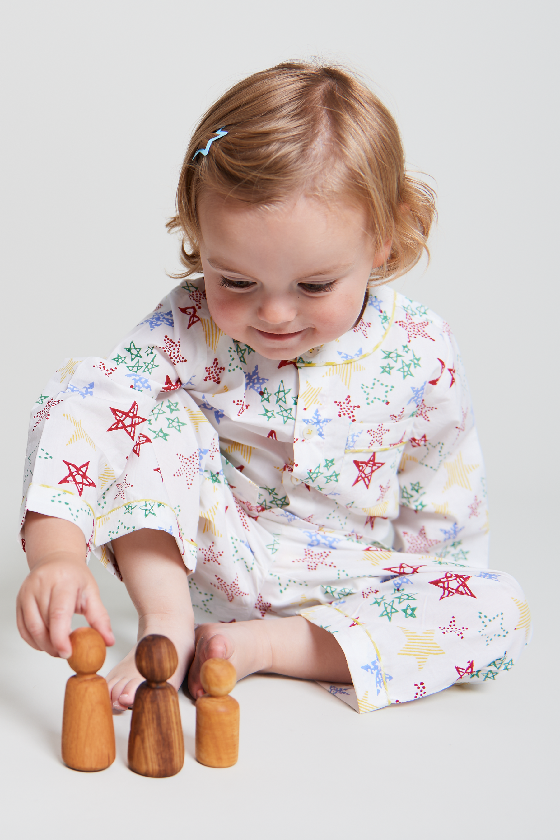 stars shining - organic cotton baby pyjama set